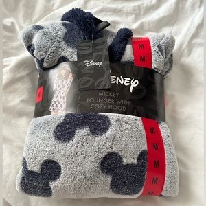Disney cozy